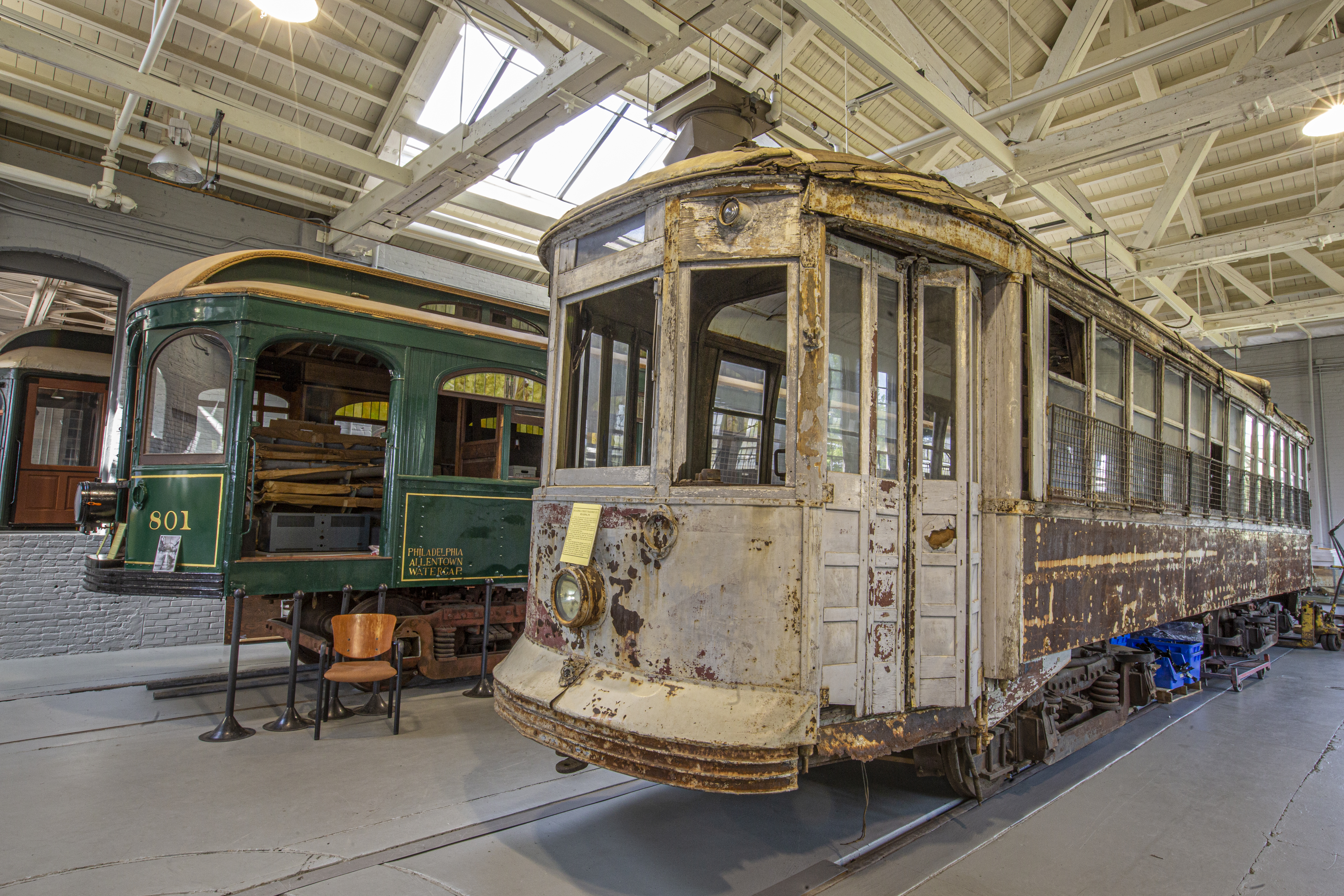 Photograph of No. 102 & LVT 801, 2020 by Chris Balton.